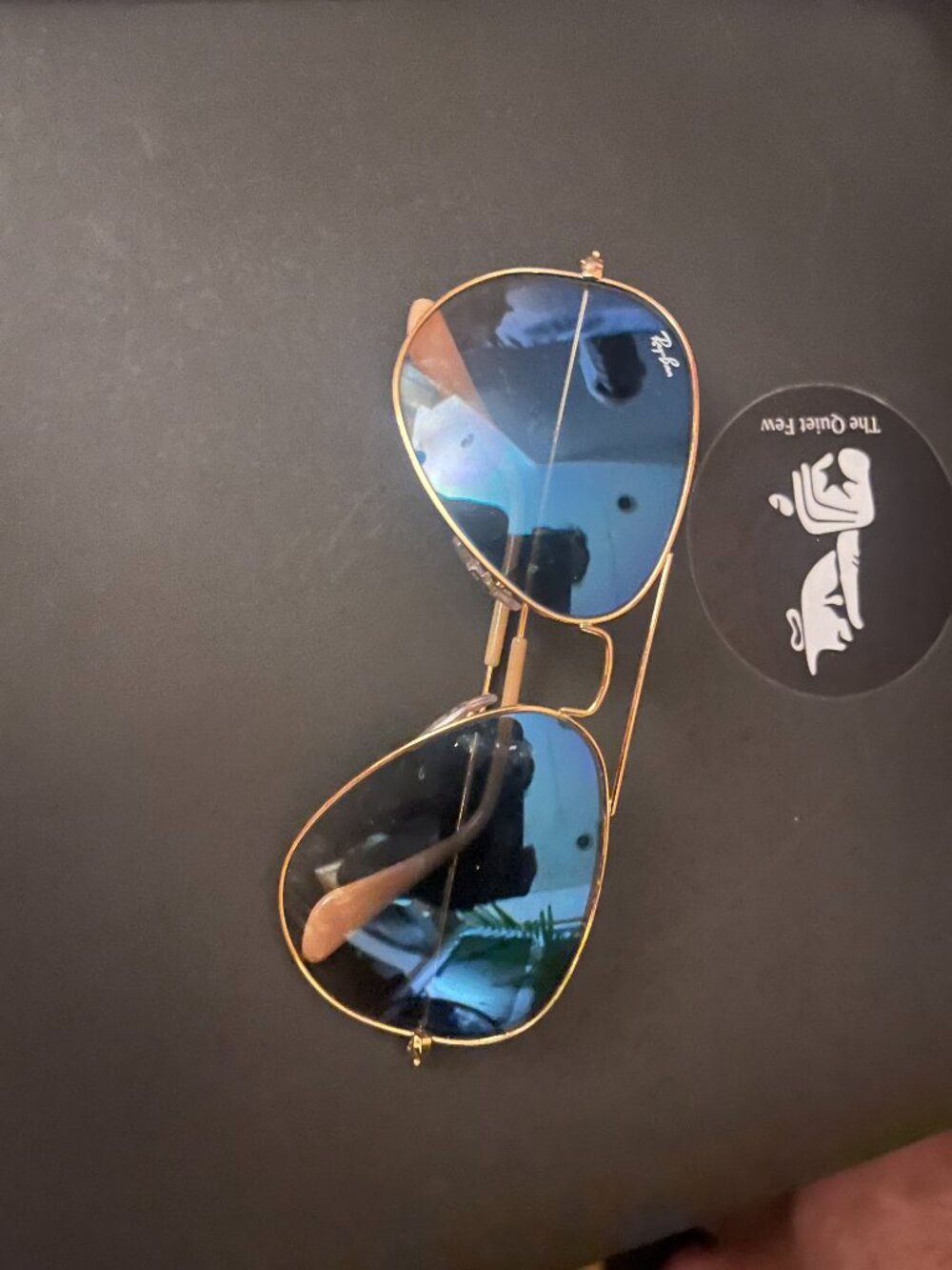 Ray Ban aviator sunglasses large metal, gold, blue lens, excellent condition